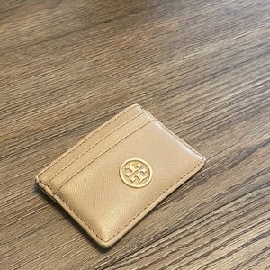 Tory Burch Robinson Card Case in Gray Heron